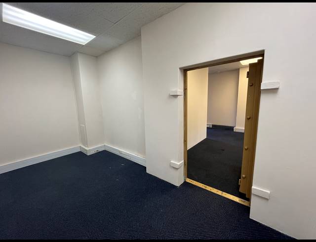 62M² OFFICE FOR SALE IN UMHLANGA CENTRAL